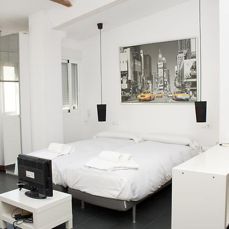 Na Jordana Apartments Валенсия Номер фото