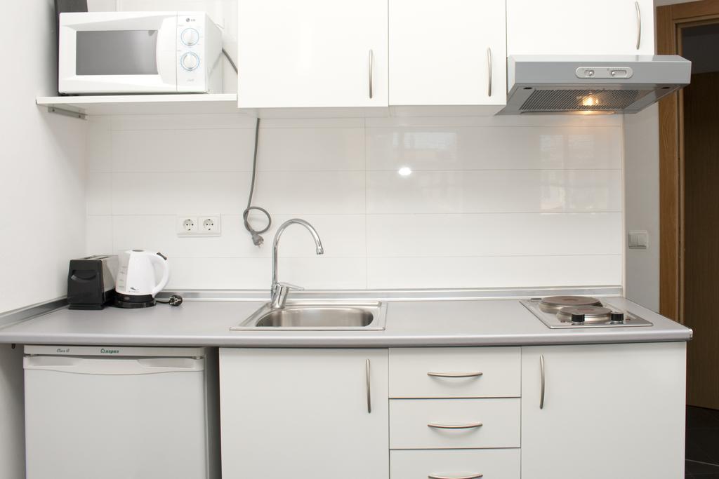 Na Jordana Apartments Валенсия Номер фото