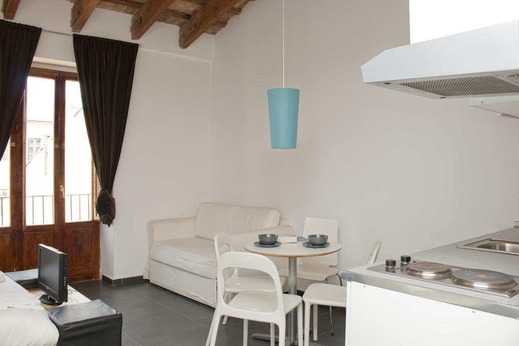 Na Jordana Apartments Валенсия Номер фото